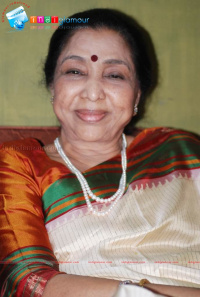 Asha Bhosle photos